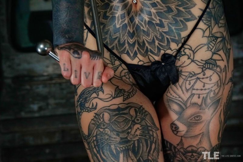 Hooked 1