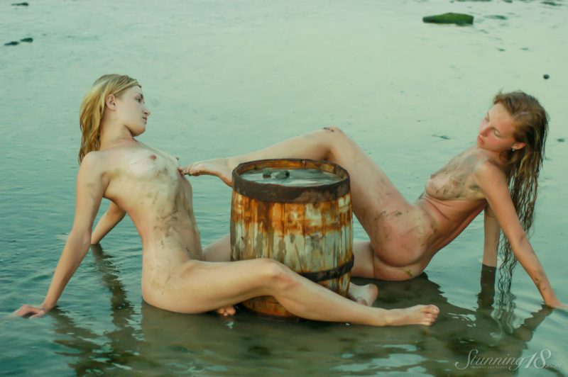 Lyris – Watching the Sunset