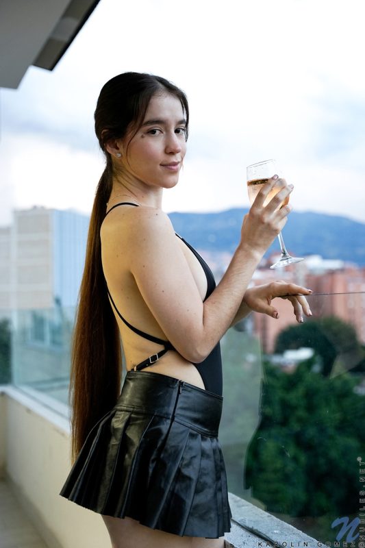 Confident Pose