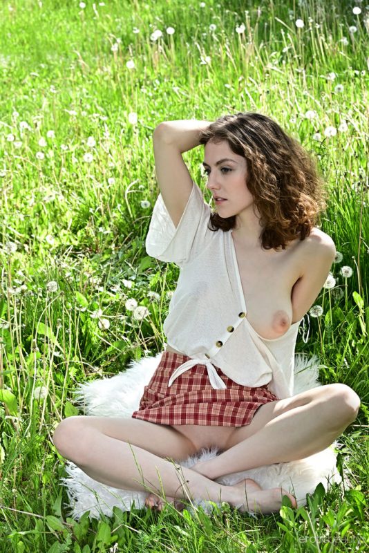 Presenting Julia Jacobs