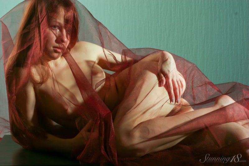 Llitia – Under the Cloth